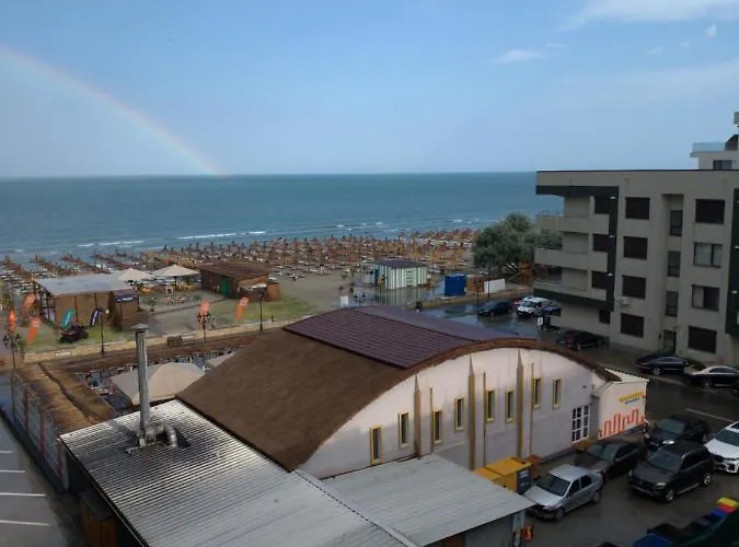 2 Alaturate, Identice, Maximum 10 Persoane In Total * Năvodari